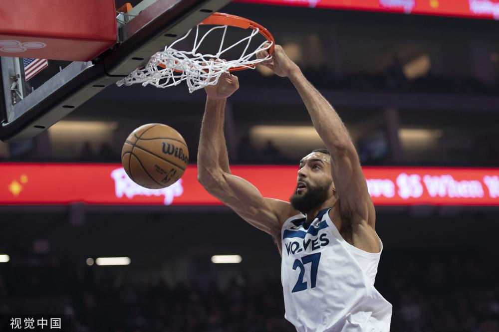 这些连衣裙 这些连衣裙