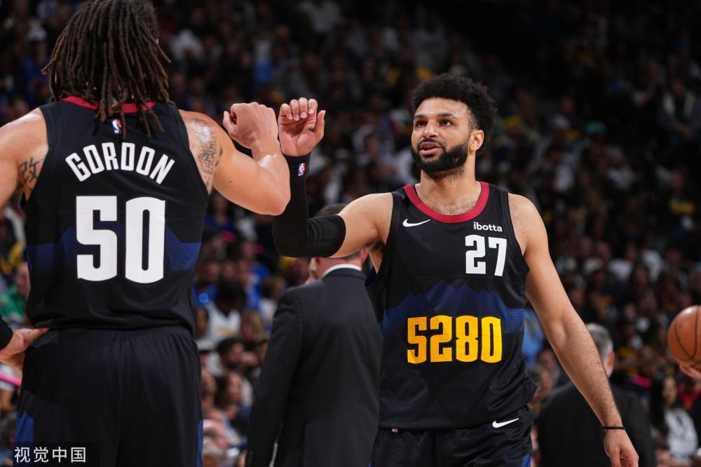 他在比赛中 他在比赛中